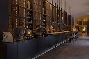 Setai Residences by Flashstay