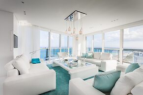 Setai Residences by Flashstay