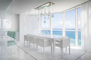 Setai Residences by Flashstay