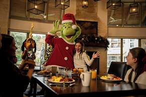 Gaylord Rockies Resort & Convention Center