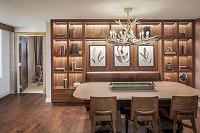 Gaylord Rockies Resort & Convention Center