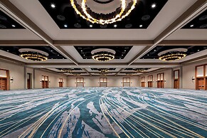 Gaylord Rockies Resort & Convention Center