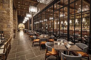 Gaylord Rockies Resort & Convention Center