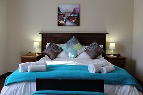 The Hamlet Country Lodge