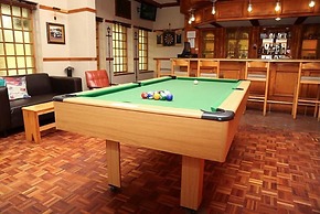 The Hamlet Country Lodge