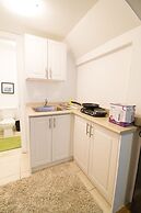 Studio Apartment near Kensington Market – Unit 3