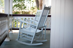 Hopkins Ordinary Bed Breakfast and Ale Works