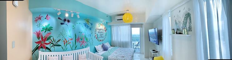 HomeStay at Wind Residences