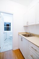 2 Bedroom Apartment near Kensington Market - Unit 9