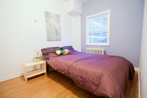 2 Bedroom Apartment near Kensington Market - Unit 9