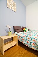 2 Bedroom Apartment near Kensington Market - Unit 9