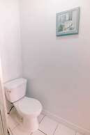 2 Bedroom Apartment near Kensington Market - Unit 10