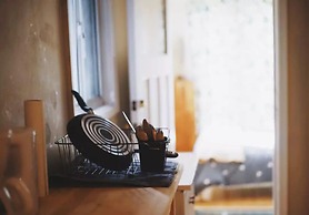 2 Bedroom Suite near Kensington Market - Unit 1