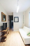 2 Bedroom Suite near Kensington Market - Unit 1