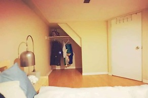 3 Bedroom Suite near Kensington Market - Unit 2