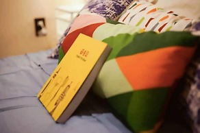 3 Bedroom Suite near Kensington Market - Unit 2