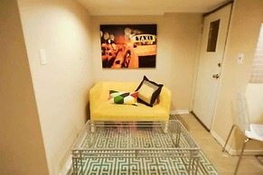 3 Bedroom Suite near Kensington Market - Unit 2