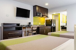 Studio 6 Fresno, CA - Extended Stay