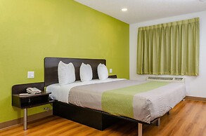Studio 6 Fresno, CA - Extended Stay
