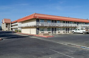 Studio 6 Fresno, CA - Extended Stay