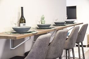 Pelicanstay next to Budapest Basillica