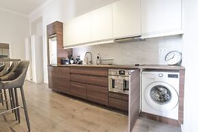 Pelicanstay next to Budapest Basillica