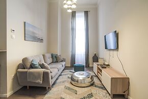 Pelicanstay next to Budapest Basillica