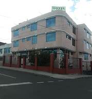 J&E hotel