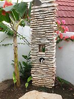 Mario Hotel and Cafe