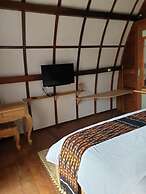 Mario Hotel and Cafe