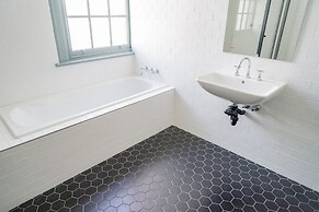 Oasis on Beamish Hotel