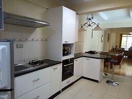 Nyari Rhemia Place Apartments