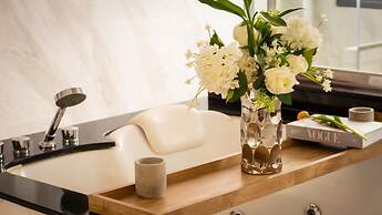 Exquisite Pool Villa C