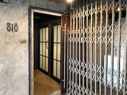 The Entaneer Poshtel - Hostel