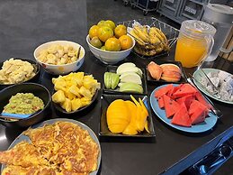 The Entaneer Poshtel - Hostel