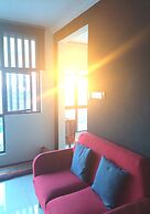 Lawang Suite 1 Bedroom Corner Apartment
