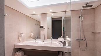 voco Strasbourg Centre The Garden by IHG