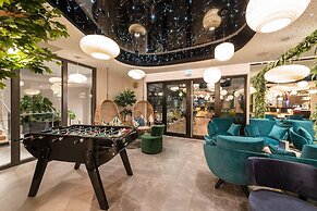 voco Strasbourg Centre The Garden by IHG