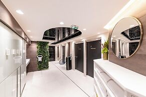 voco Strasbourg Centre The Garden by IHG