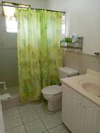 Cumber's Tropical Apartments