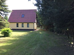 Ferienhaus Mirow-Lärz - Kamin Wald Ruhe
