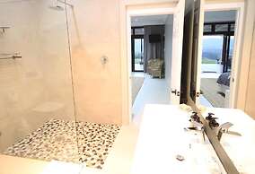 Curry's Post Bed and Breakfast