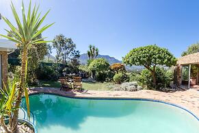 Hout Bay Hilltop - In Cape Town (Hout Bay)