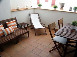 Venavera H21a - 2 Dorm / 1bath Walk to Beach