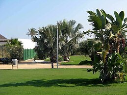 Venavera H21a - 2 Dorm / 1bath Walk to Beach