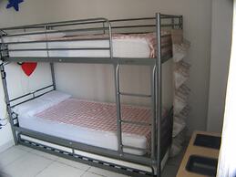 Venavera H21a - 2 Dorm / 1bath Walk to Beach