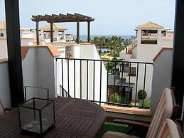 VenAVera H22D - Penthouse 2 Bedrooms/1Bath Beachfront WIFI
