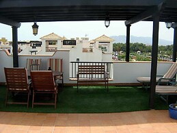 VenAVera H22D - Penthouse 2 Bedrooms/1Bath Beachfront WIFI