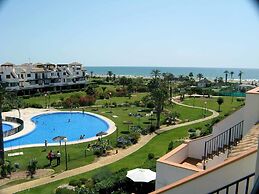 Venavera J12a - 2 Dorm 1 Bath Attic Beachfront