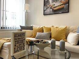 Stunning one bedroom apartment by Creatick